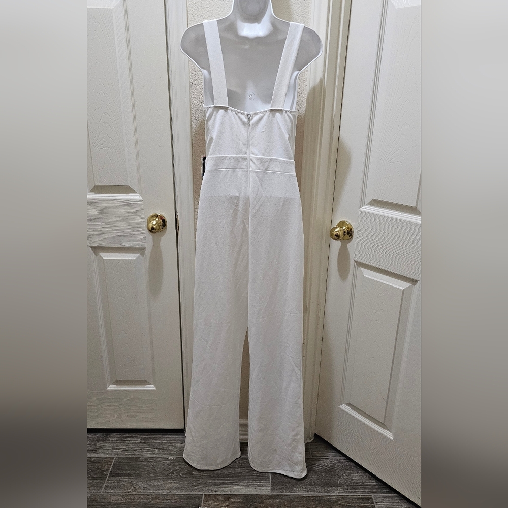 Beautiful Rhinestone Cutout White Jumpsuit NWT - Picture 4 of 15